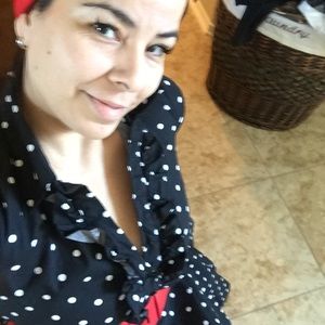 Meet your Posher, Maira